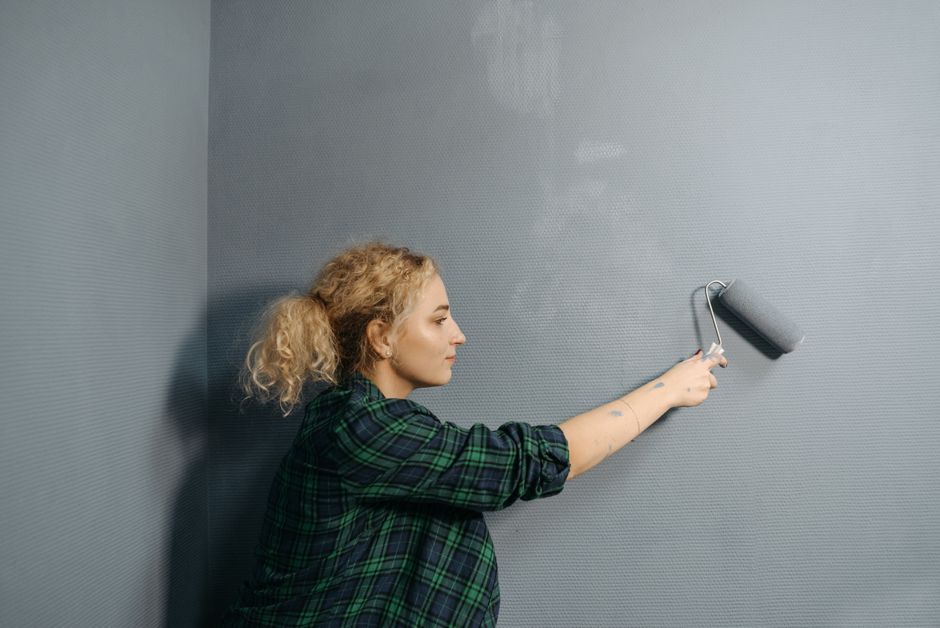 como pintar parede chapiscada